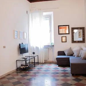 The Rent - Piazza Di Firenze Appartamento
